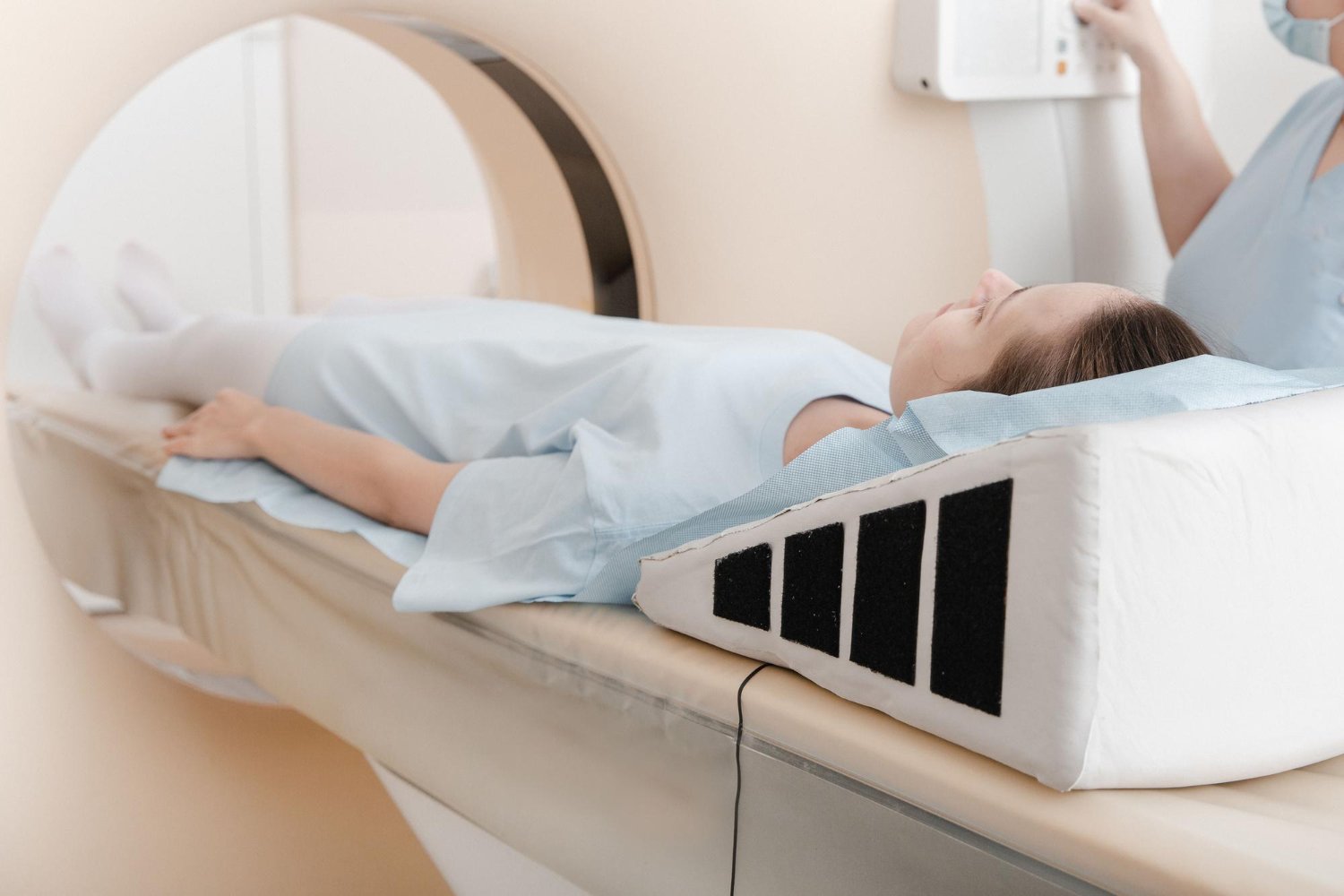 Scanner avec produit de contraste : risques, allergies et précautions